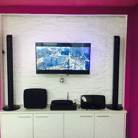Super Mario V.i.p. Апартаменты *